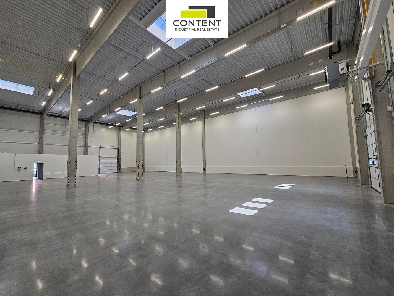 Pronájem skladovacích prostor 874 m²
