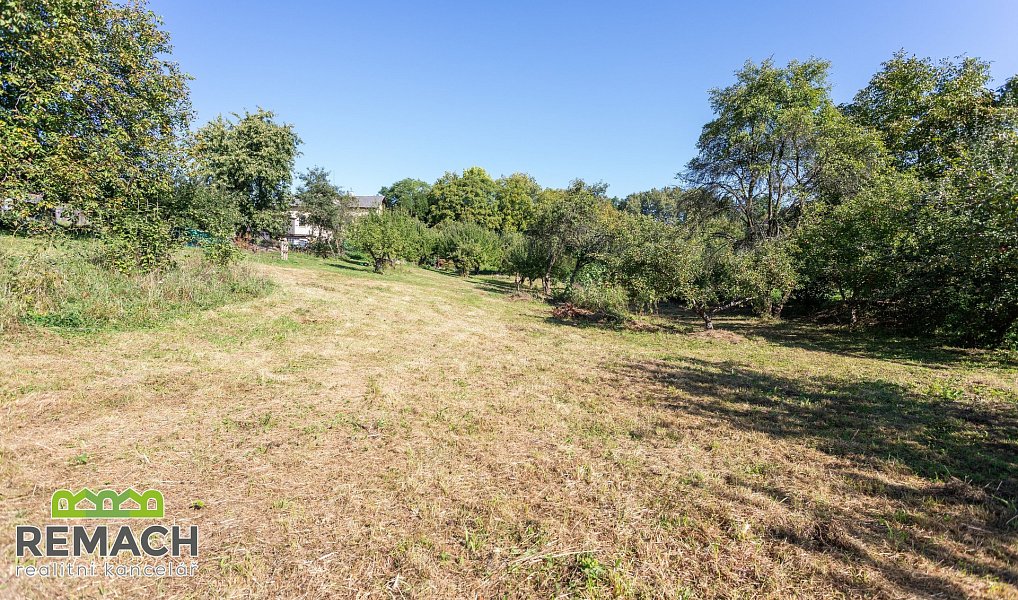 Prodej stavebního pozemku 3 000 m², Studnice – náhled fotky 14