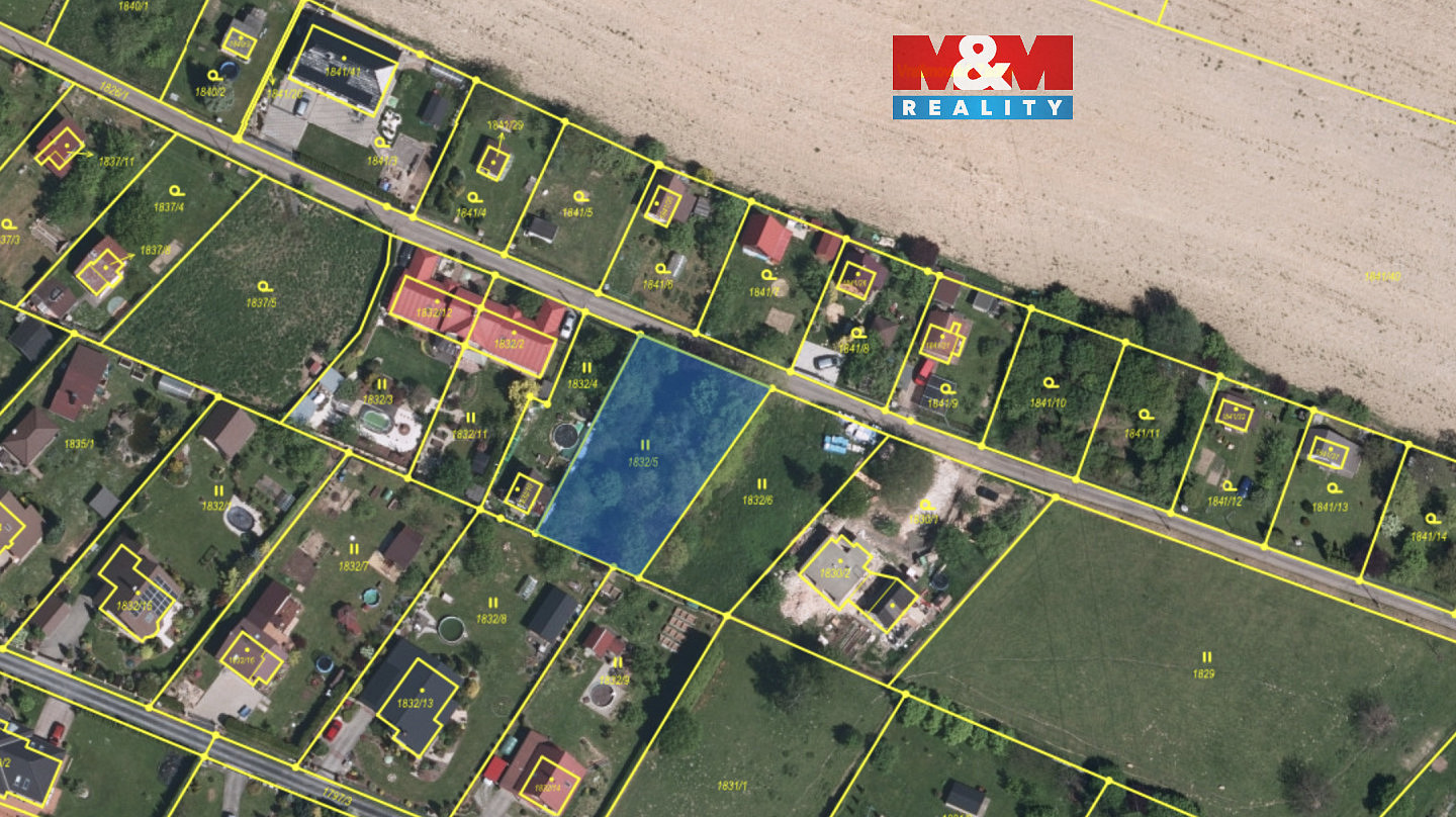 Prodej stavebního pozemku 980 m²
