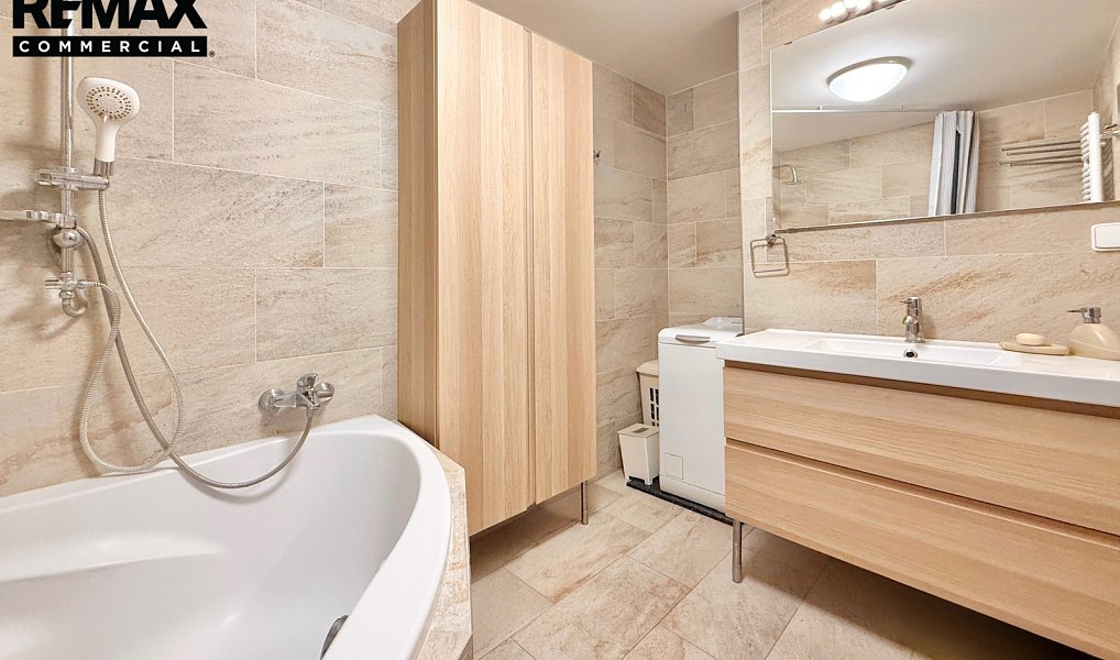 Prodej bytu 3+kk 81 m², Praha – náhled fotky 15