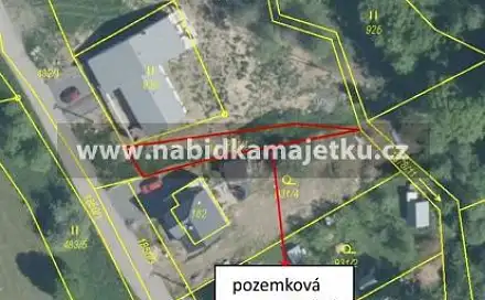 Prodej pozemku 182 m², Lutonina, okres Zlín