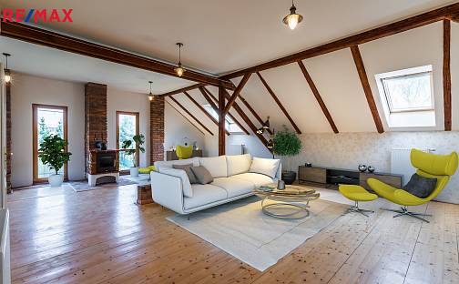 Prodej domu 403 m² s pozemkem 1 389 m², Za drahou, Praha 10 - Hostivař