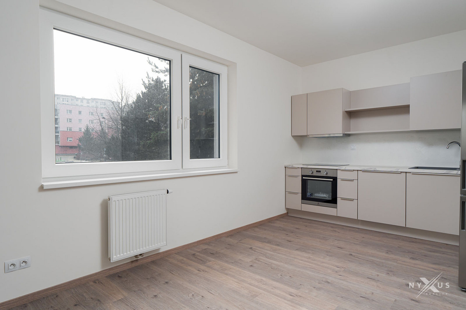 Pronájem bytu 2+kk 162 m² — photo 4