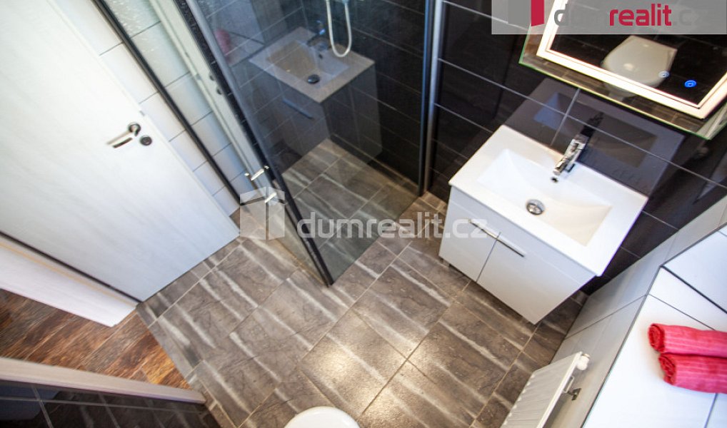 Prodej bytu 3+kk 52 m², Lhenice – náhled fotky 11
