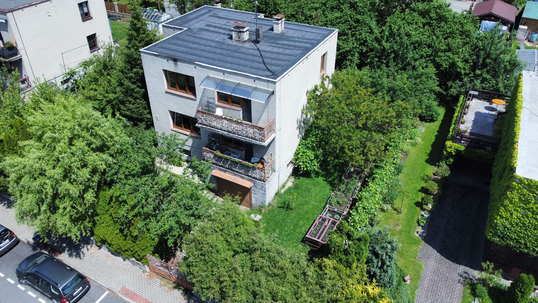 Prodej domu 200 m² s pozemkem 551 m² – pohled 3