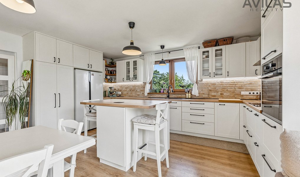 Prodej domu 184 m² s pozemkem 2 893 m², Rožmitál pod Třemšínem – náhled fotky 14