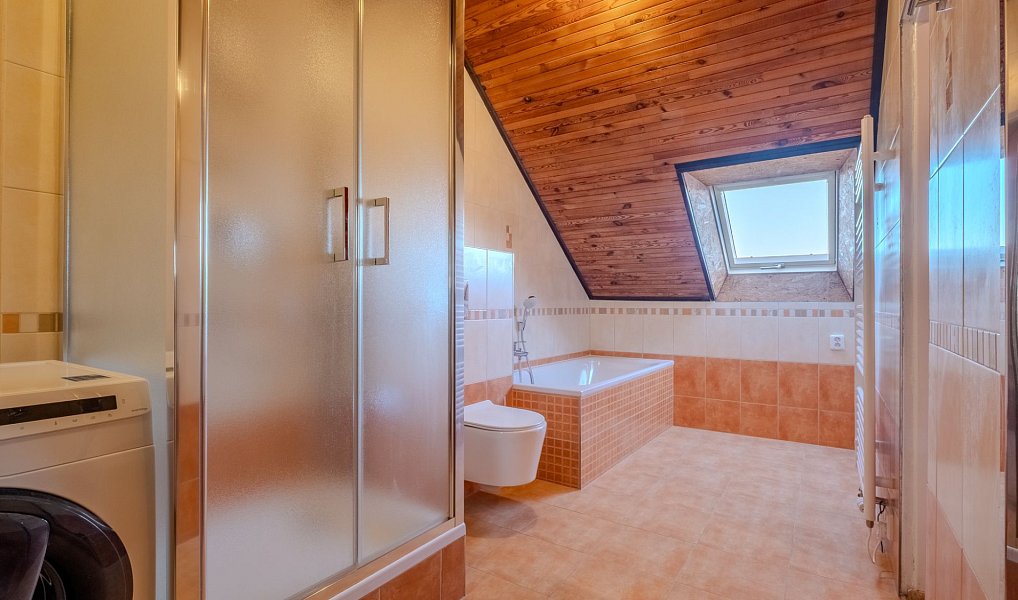Prodej bytu 4+kk 129 m², Nymburk – náhled fotky 11