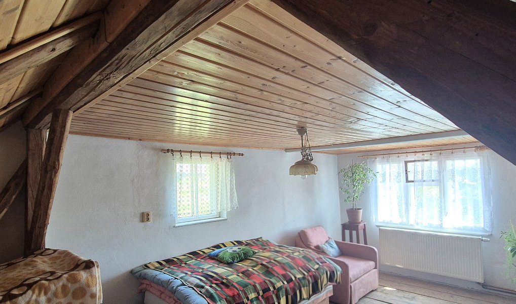 Prodej domu 150 m² s pozemkem 200 m², Benešov u Semil – náhled fotky 14