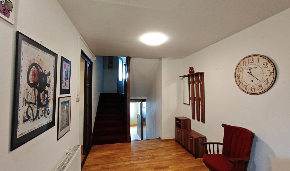 Prodej domu 170 m² s pozemkem 279 m², Cheb – náhled fotky 7