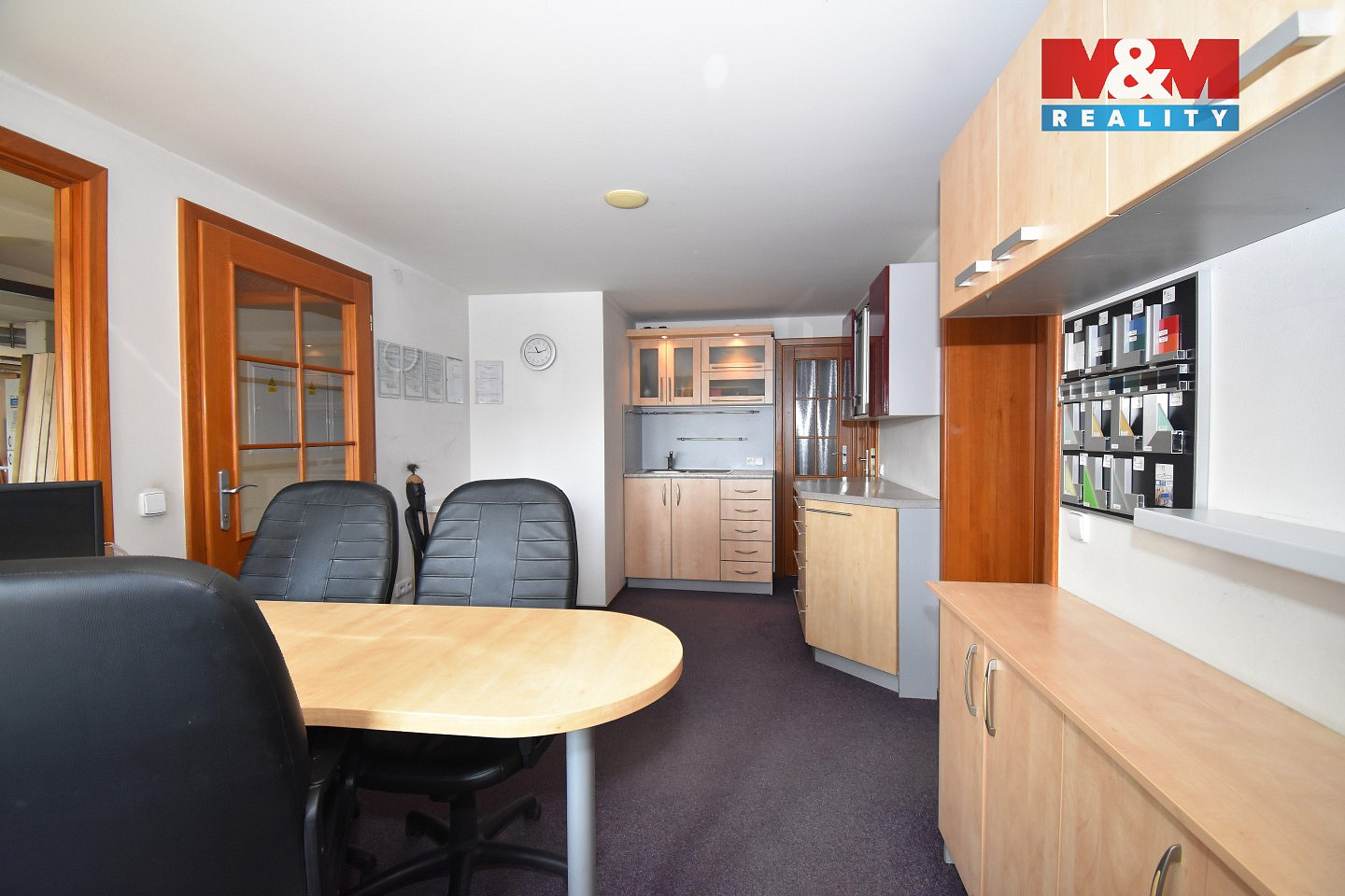 Prodej výrobních prostor 1 200 m² — photo 4