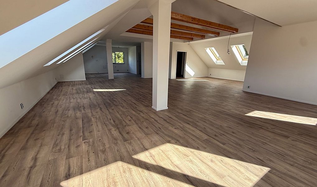 Prodej bytu atypického 138 m², Karlštejn – náhled fotky 3