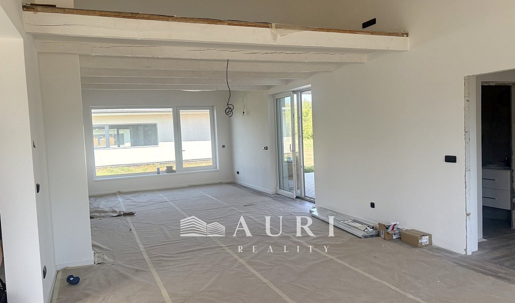 Prodej domu 158 m² s pozemkem 1 020 m², Kozomín – náhled fotky 18