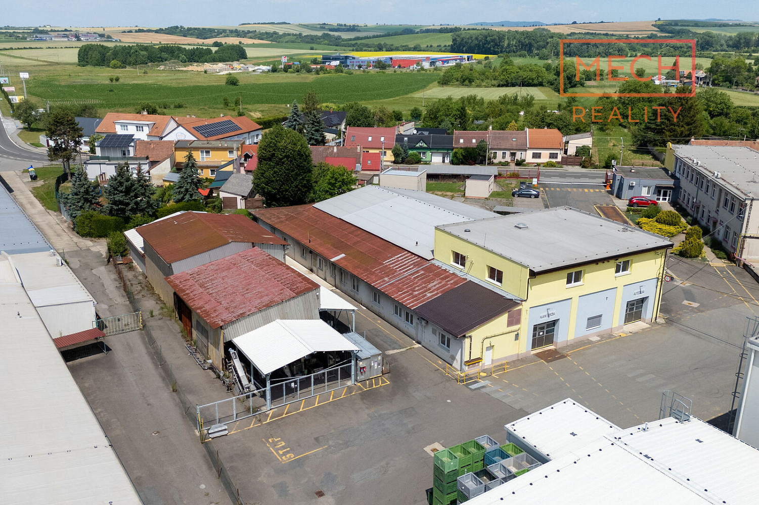 Prodej komerčního objektu (jiného typu) 1 052 m² – fotografie 4