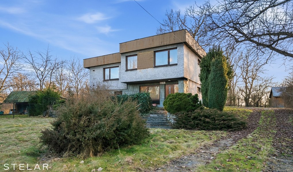 Prodej domu 216 m² s pozemkem 2 452 m², Karviná – fotka 1 z 23