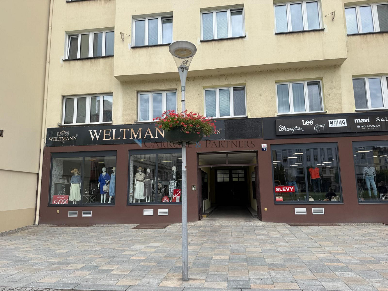 Pronájem obchodních prostor Zámecká ulice, Masarykovo náměstí, Ostrava - More