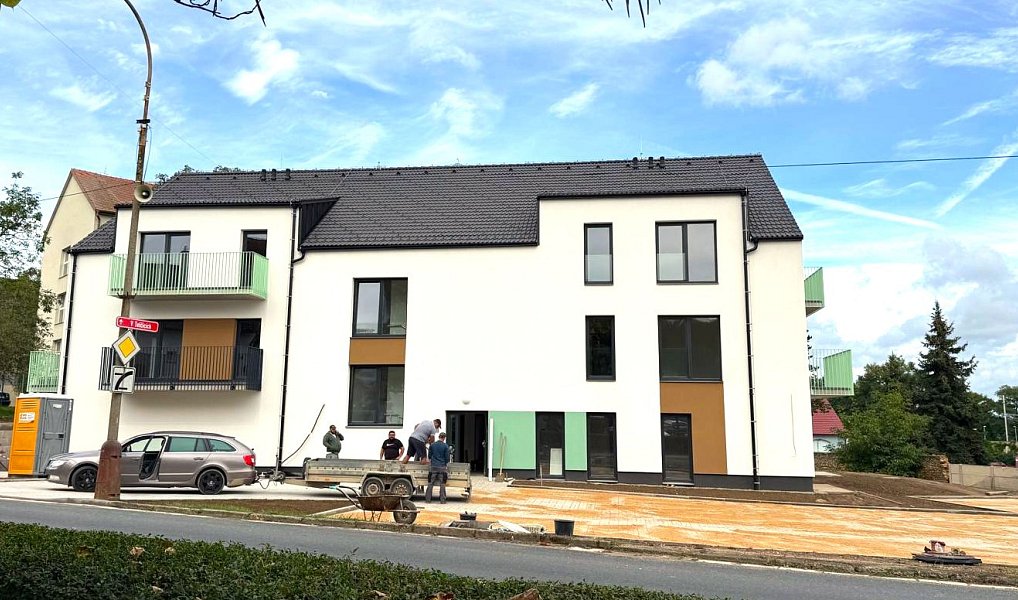 Prodej bytu 3+kk 85 m², Chvaletice – náhled fotky 5