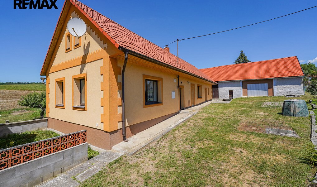 Prodej domu 112 m² s pozemkem 2 366 m², Sedliště – fotka 1 z 32