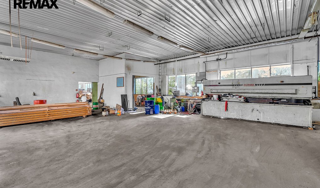 Prodej výrobních prostor 746 m², Štětí – náhled fotky 14