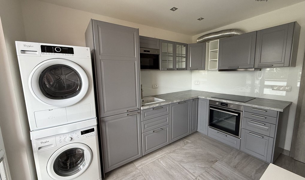 Prodej bytu 3+1 65 m², Praha – náhled fotky 4