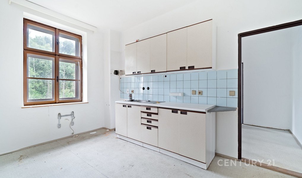 Prodej nájemního domu, činžáku 375 m², Vimperk – náhled fotky 8