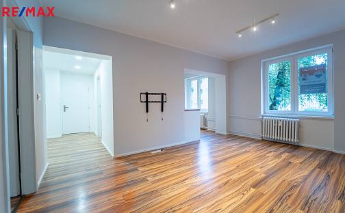 Pronájem bytu 2+1 50 m², Na Magistrále, Kolín - Kolín II