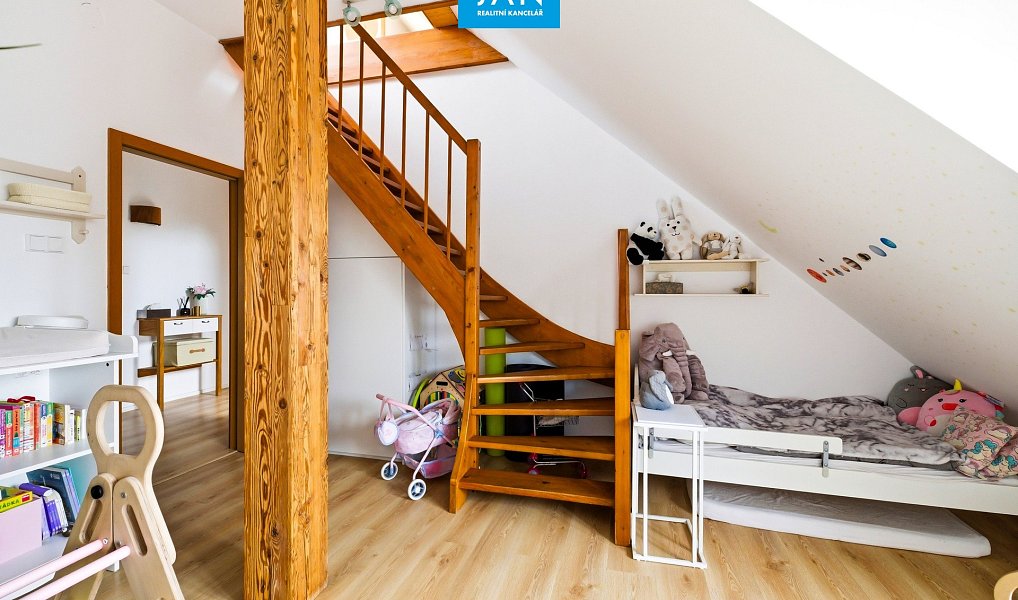Prodej bytu 3+1 104 m², Praha – náhled fotky 11