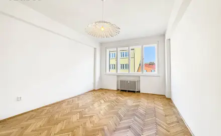 Pronájem bytu 1+kk 27 m²