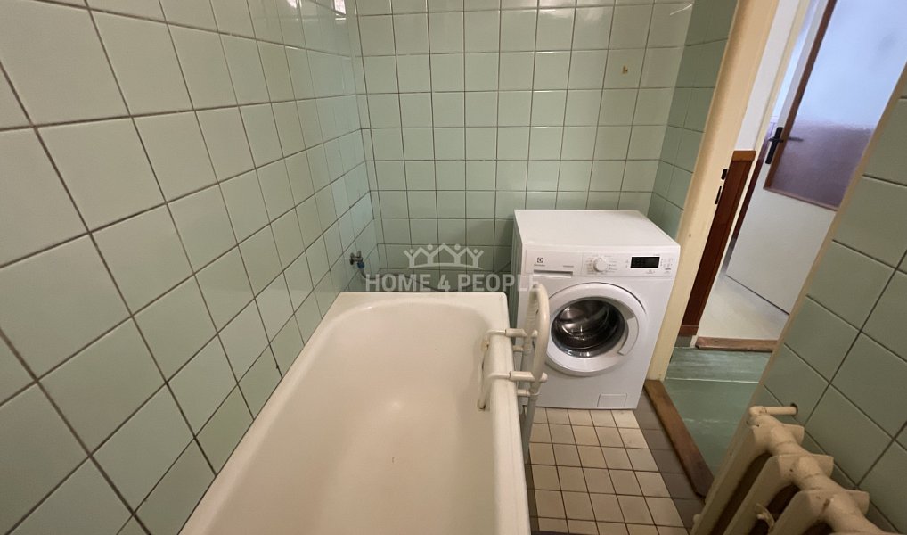 Prodej bytu 3+1 93 m², Příbram – náhled fotky 28