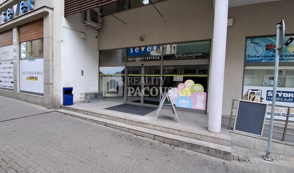 Pronájem obchodních prostor 688 m², Ústí nad Labem – náhled fotky 2