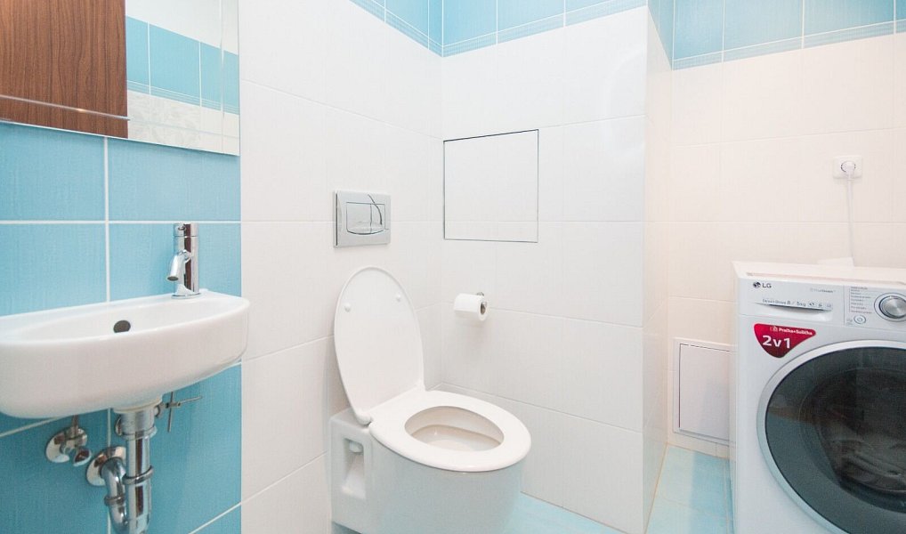 Prodej bytu 5+kk 149 m², Karlovy Vary – náhled fotky 35