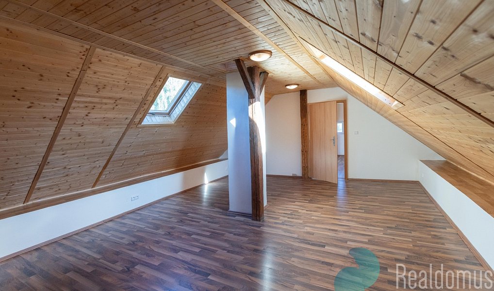 Prodej domu 143 m² s pozemkem 477 m², Nespeky – náhled fotky 10