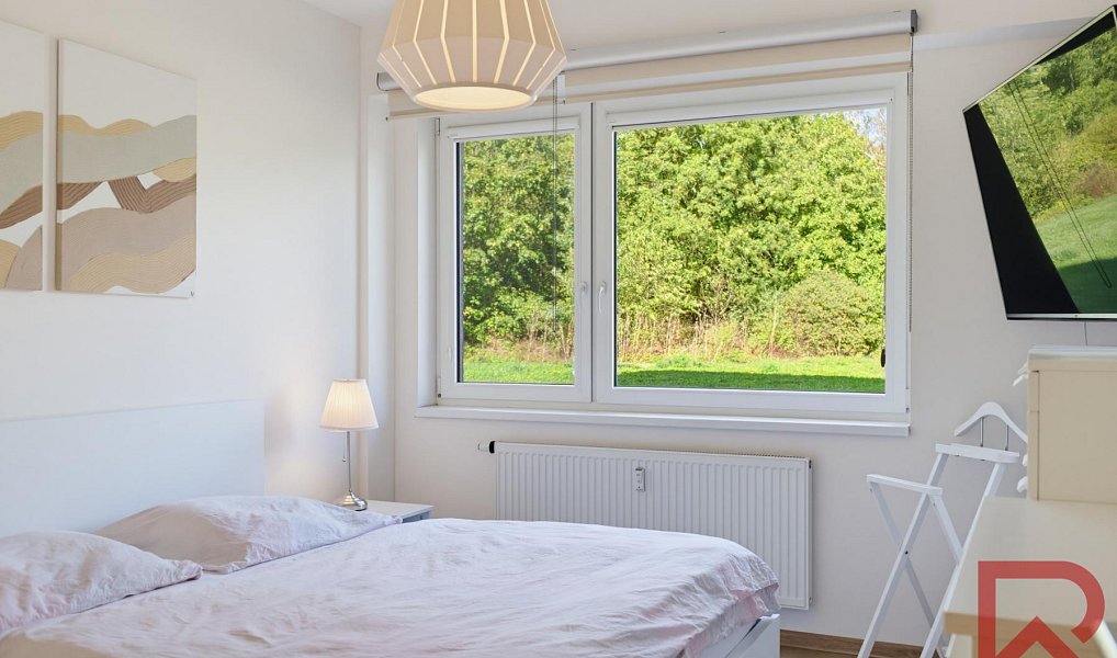 Prodej bytu 3+kk 94 m², Ostrov – náhled fotky 27