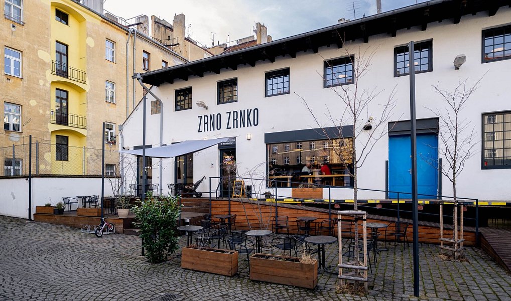 Prodej obchodních prostor 66 m², Praha – náhled fotky 15