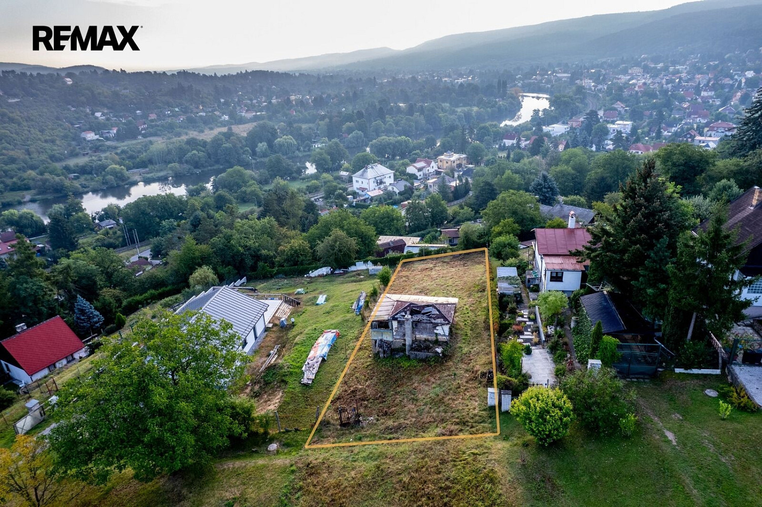 Prodej stavebního pozemku 694 m²