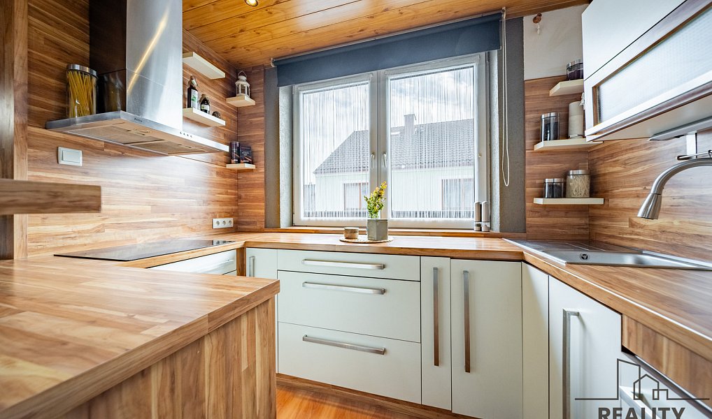 Prodej domu 180 m² s pozemkem 119 m², Trhové Sviny – náhled fotky 3