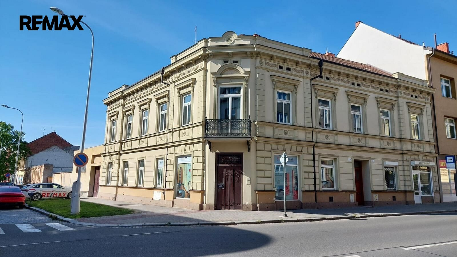Prodej obchodních prostor 74 m² – fotografie 2