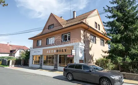 Prodej domu 411 m² s pozemkem 814 m², 5. května, Neratovice, okres Mělník