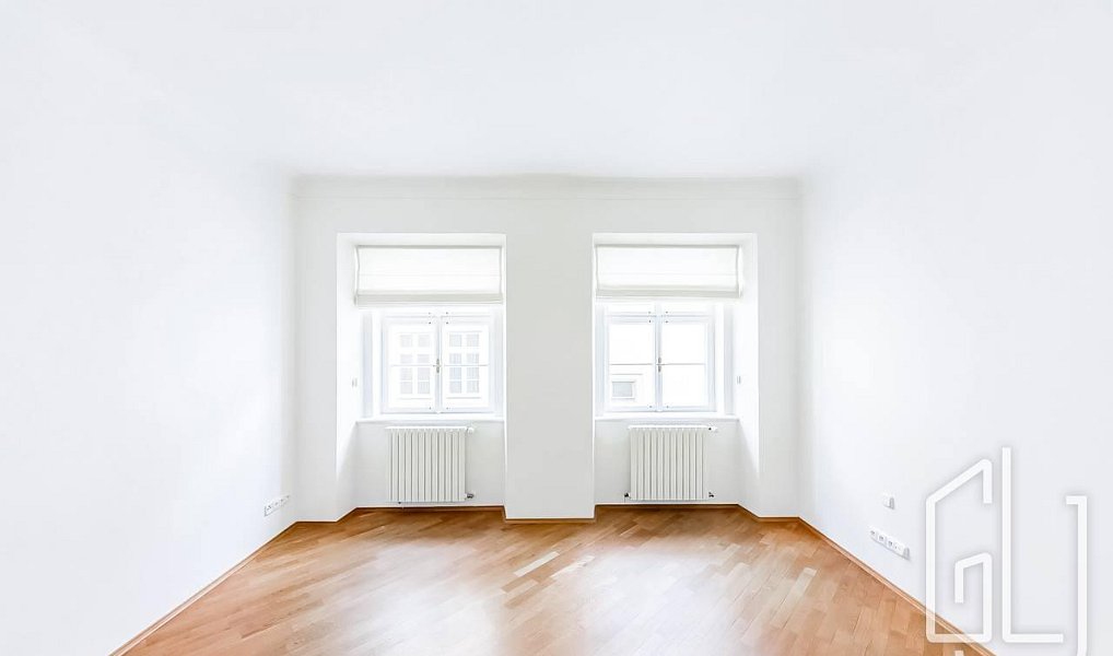 Pronájem bytu 4+1 153 m², Praha – náhled fotky 2