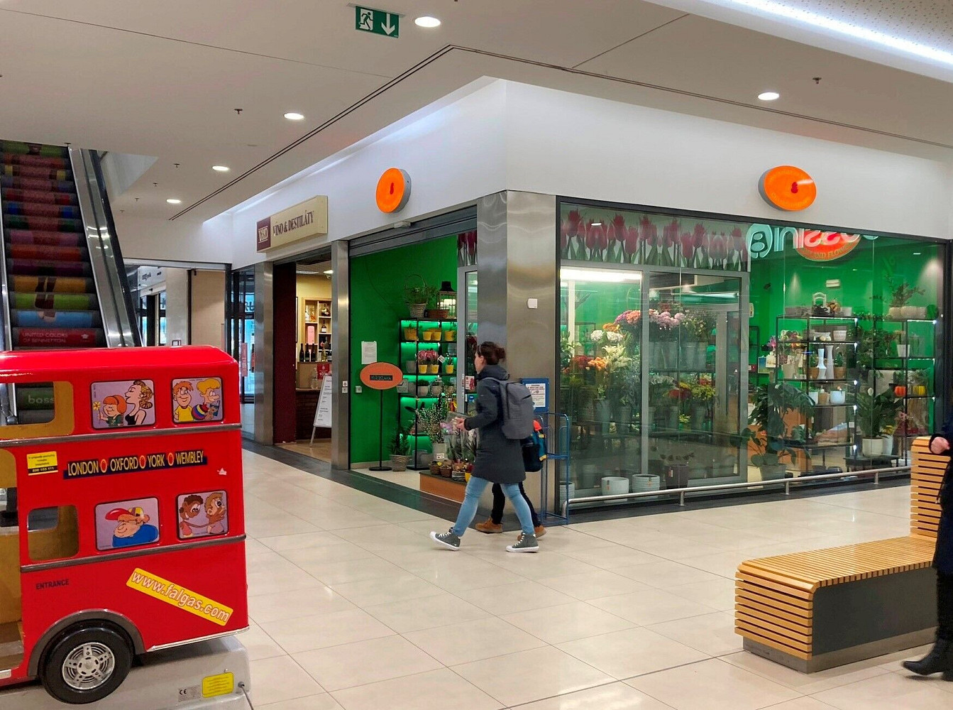 Pronájem obchodních prostor 39 m² – fotografie 3