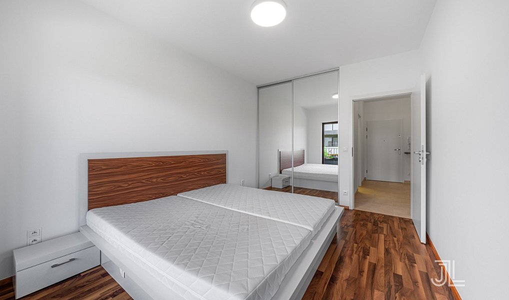 Prodej bytu 2+kk 56 m², Praha – náhled fotky 7