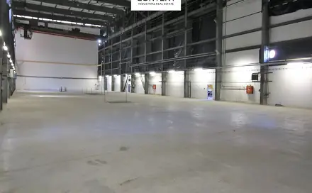 Pronájem skladovacích prostor 2 399 m², Za tratí, Praha 9