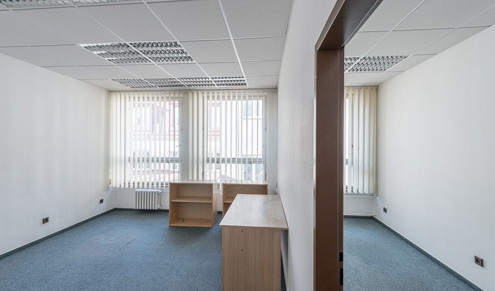 Pronájem kanceláře 117 m², Praha – náhled fotky 9