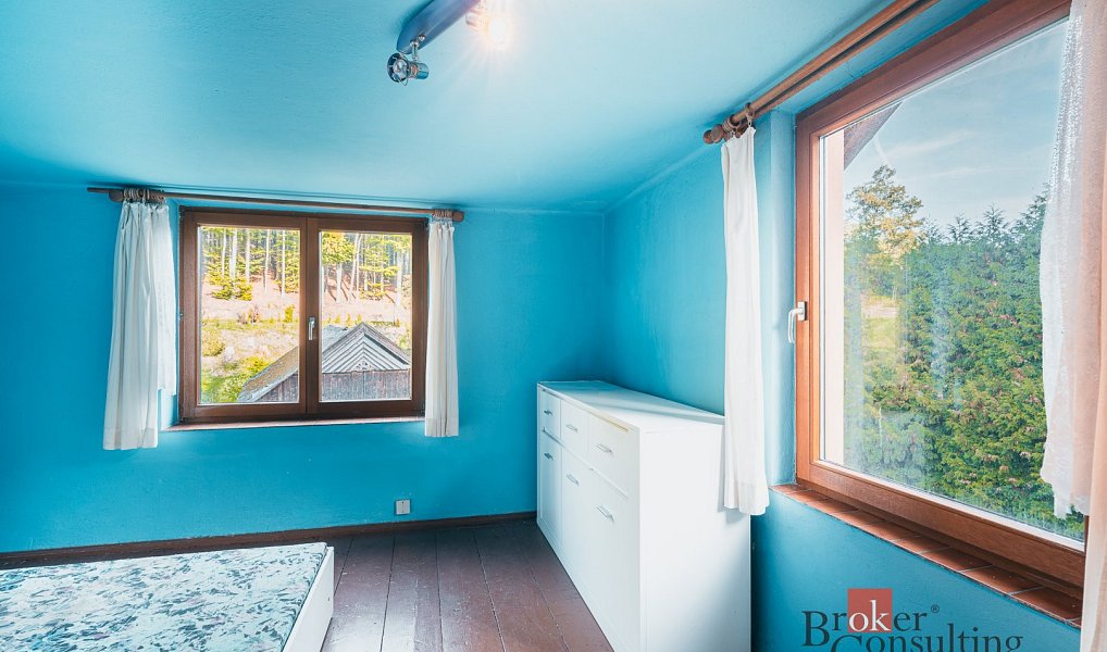 Prodej domu 223 m² s pozemkem 883 m², Mnichov – náhled fotky 8