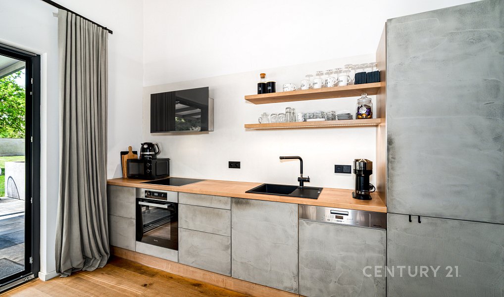 Prodej domu 141 m² s pozemkem 5 016 m², Pardubice – náhled fotky 8
