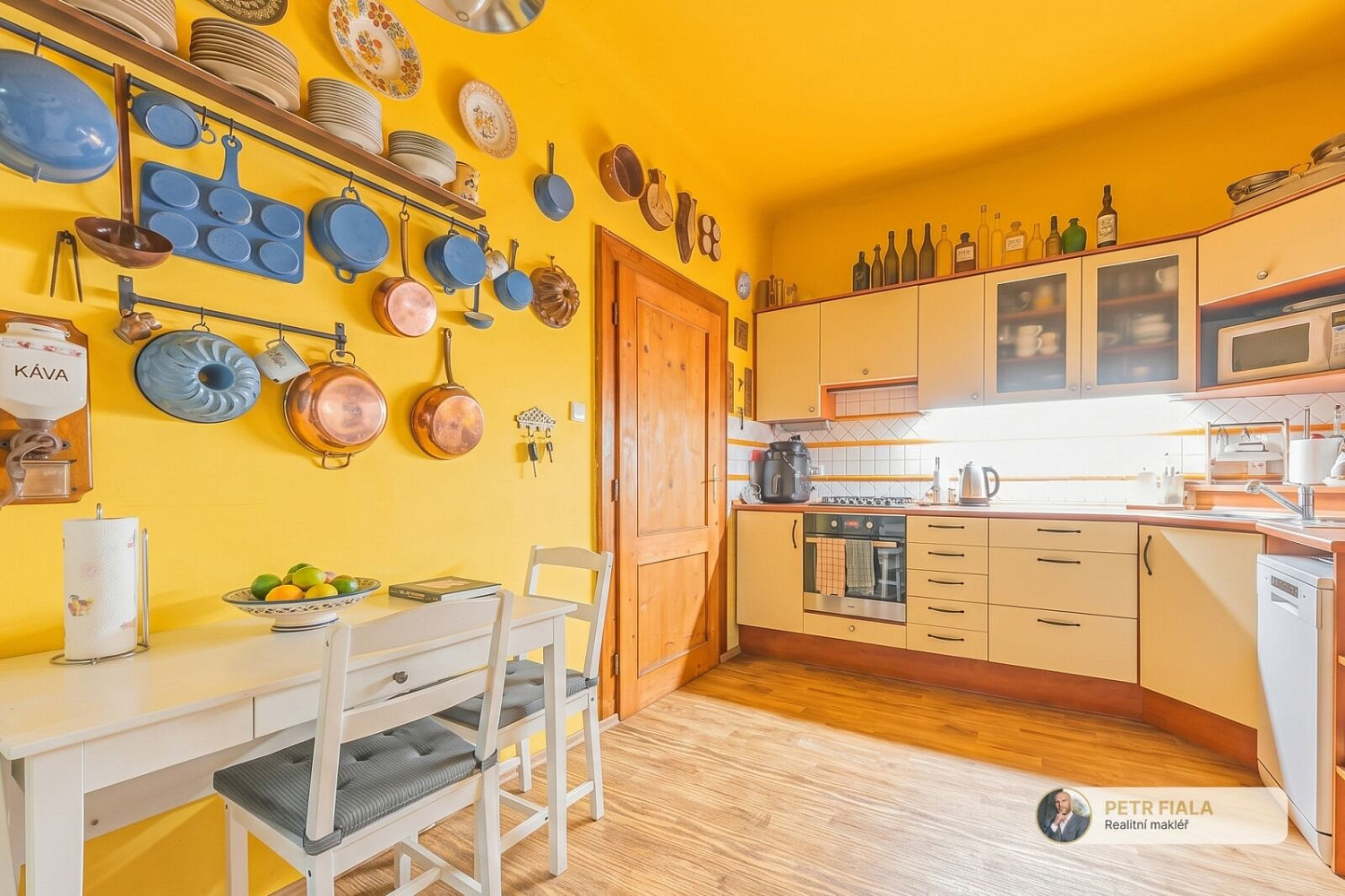 Prodej domu 210 m² s pozemkem 885 m² — photo 4
