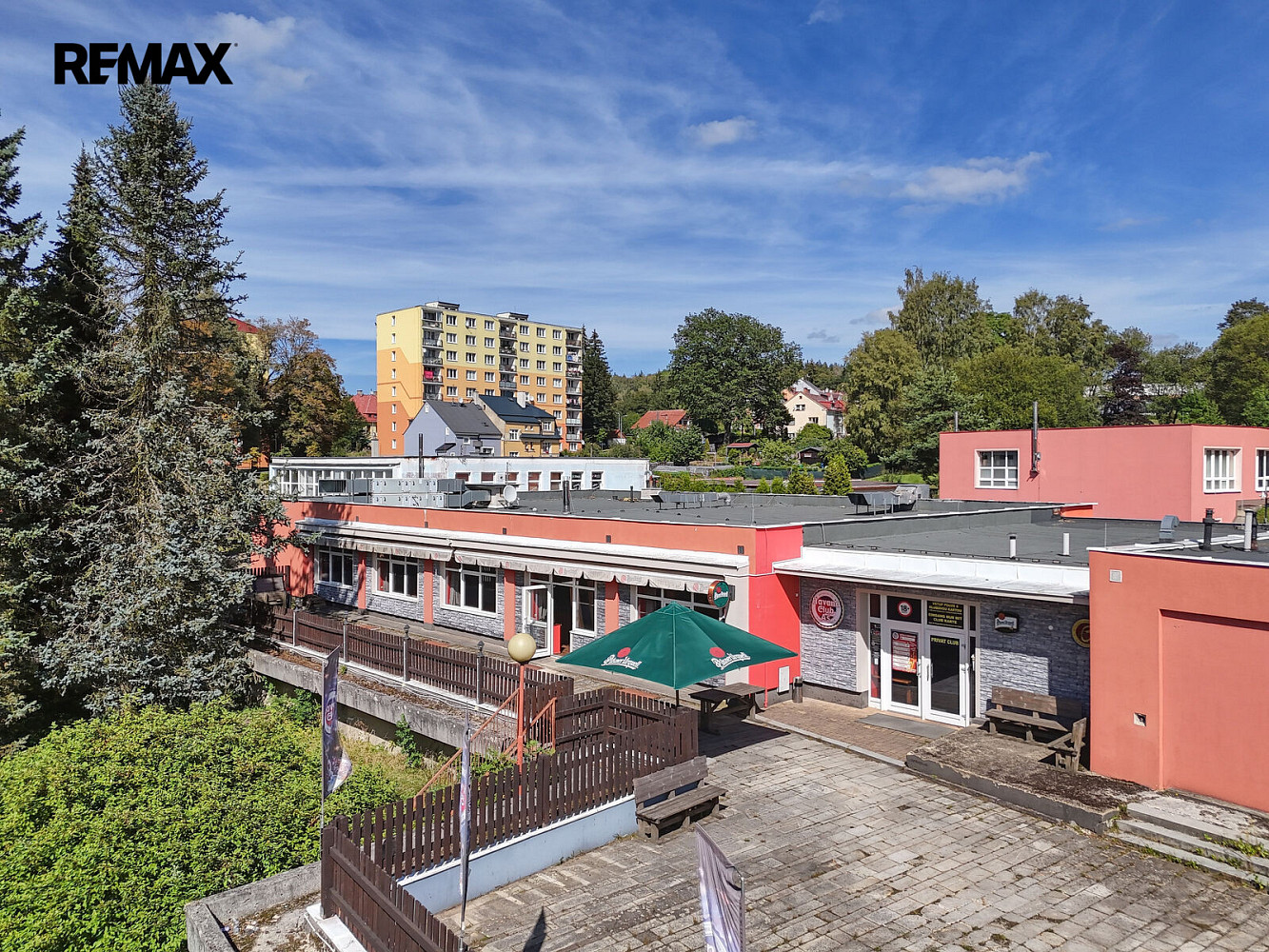 Prodej restaurace 1 240 m² – fotografie 2