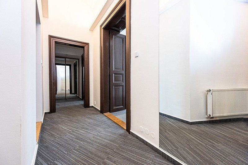 Pronájem reprezentativních kanceláří 212 m², Praha 1-Nové Město, ul. Na Struze - More