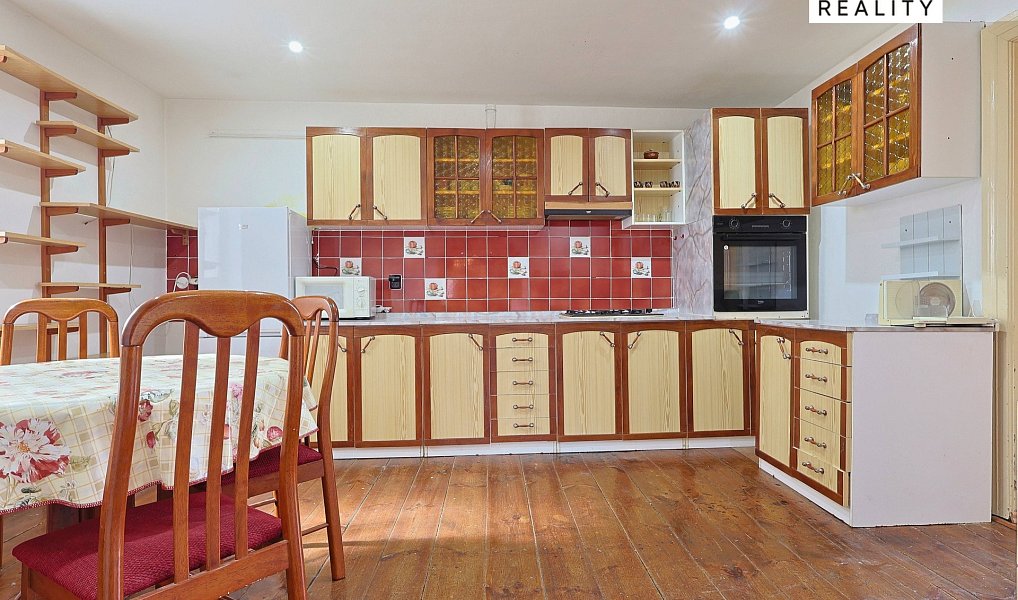 Prodej domu 250 m² s pozemkem 1 700 m², Višňové – náhled fotky 17