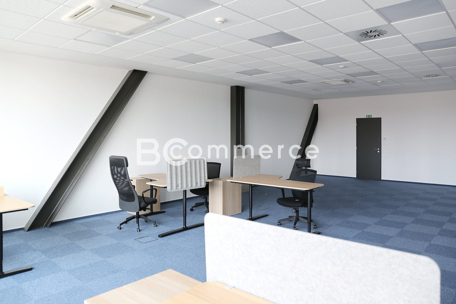 Pronájem kanceláře 202 m²