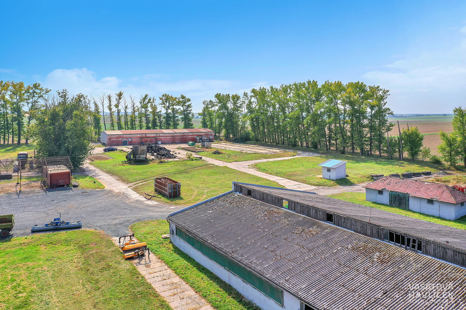 Prodej zemědělského objektu 600 m² – fotografie 5